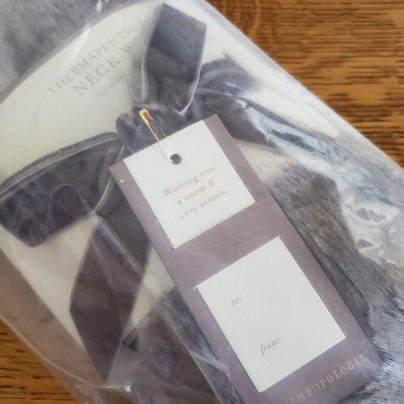 Anthropologie Luxe Dyed Faux Fur Neck Wrap - grey - Picture 7 of 9